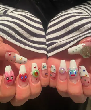 ネイル .unff所属・Y U R I ☺︎のネイルデザイン