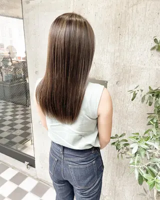 ロング カラー ヘアアレンジ TATSUYA アートディレクターのヘアスタイル