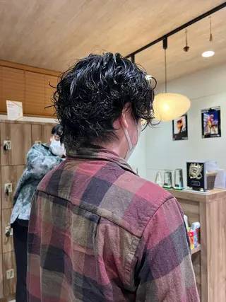 ショート パーマ メンズ Oasisgarden所属・レイヤー/ブリーチ MOMOのヘアスタイル