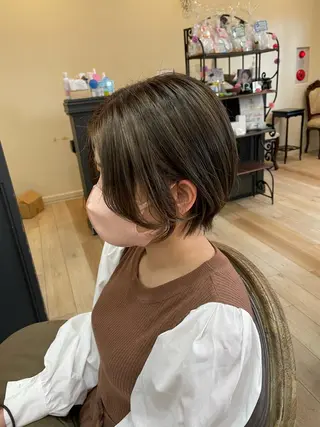 ショート 亀川蓮 Agu hairのヘアスタイル