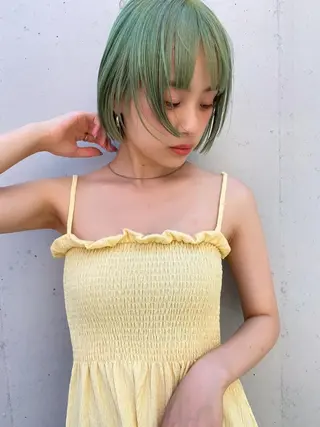 ショート カラー irwi/イルウィ所属・miku🎀門前仲町 ブリーチ・レイヤーのヘアスタイル