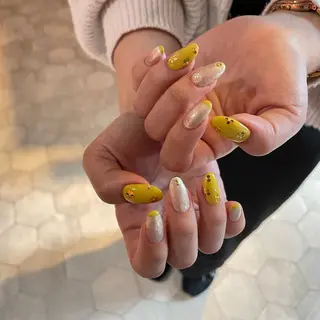 ネイル 金村 遥奈のネイルデザイン