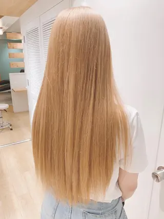 ロング 渋谷ハイトーン/ デザインカラー阿部のヘアスタイル