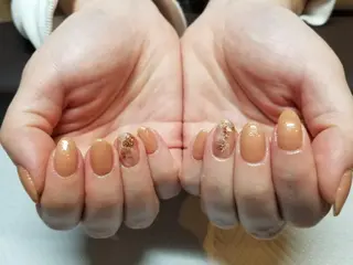 ネイル joie ange難波店所属・田邊 早也香のネイルデザイン