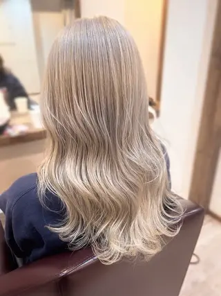 ロング カラー Luce所属・うる艶/韓国風　奈良 優輝のヘアスタイル