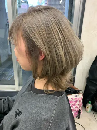 ショート IT by ALBUM八王子店のヘアスタイル