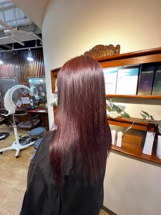 ロング カラー 小川 春花のヘアスタイル