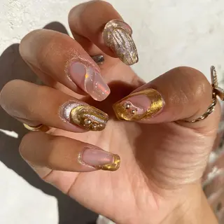 ネイル MiRanda Nail所属・MiRanda 保坂 舞のネイルデザイン