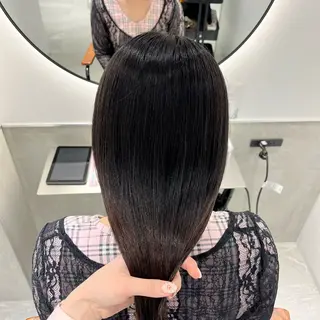 eN°   by youres hair 飯田橋店所属・髪質改善/レイヤー× 縮毛矯正🤍maiのヘアスタイル