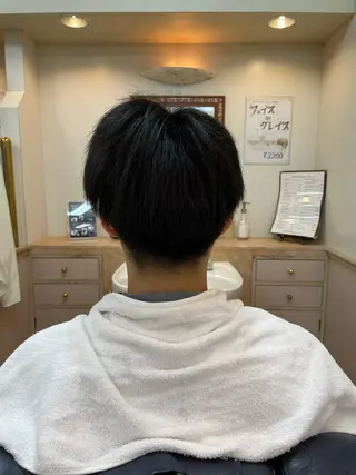 ミディアム 無料メンズカット❗️ 岡本晟我のヘアスタイル