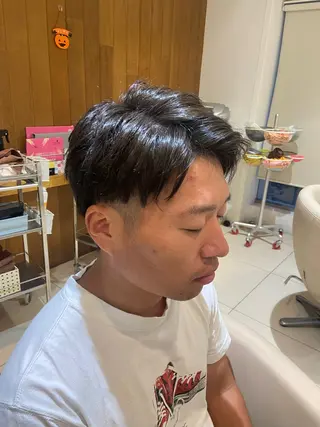 メンズ _white所属・松浦 蓮のヘアスタイル