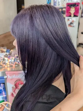 ロング カラー 推しカラー🦉にじさ んじカラー🌈🕒✨のヘアスタイル