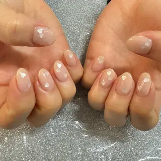 ネイル VIERU 🌈🎀💖のネイルデザイン