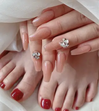 セミロング Nail  R💫 naoのネイルデザイン