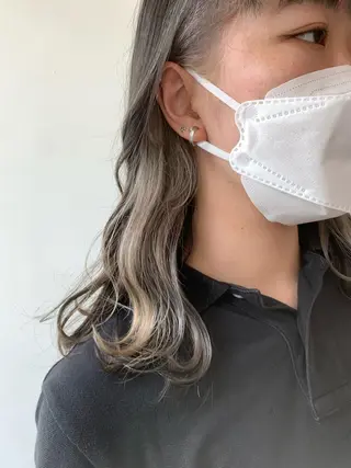 セミロング くすみミルクティー/ ブラウン🪡TOWAのヘアスタイル