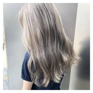 カラー 竹内啓太 ボブのヘアスタイル