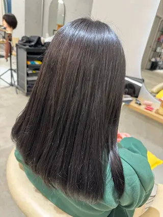 セミロング AITOKYO Ｓ渋谷所属・渋谷/透明感カラー/ 歩夢のヘアスタイル