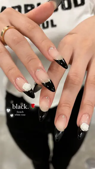 ネイル 🤎Two ERI🤎のネイルデザイン