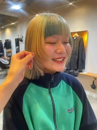 ミディアム カラー RIN／韓国ヘア レイヤーカットのヘアスタイル
