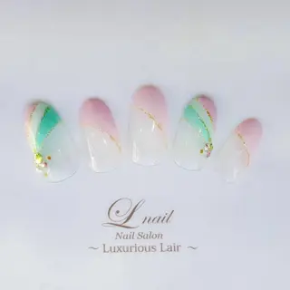 ネイル エルネイル アシスタントのネイルデザイン