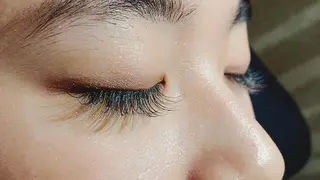 マツエク・マツパ ANNE梅田 GRACE店所属・ANNE chizuのマツエク・マツパデザイン