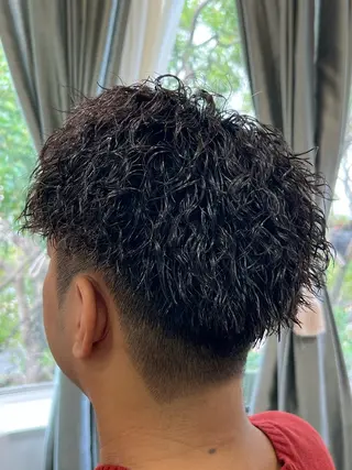 メンズ 山本 健介のヘアスタイル