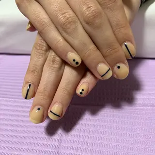 ネイル 崎間 華綸のネイルデザイン