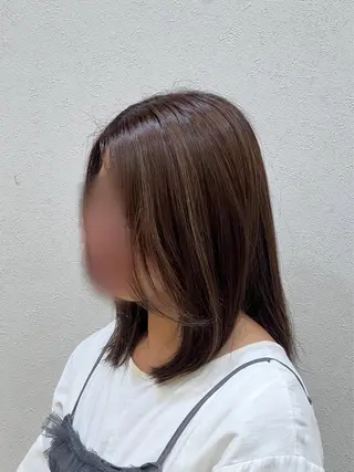 カラー 山口 玖瑠美のヘアスタイル