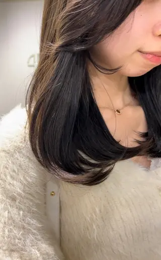 ミディアム 高橋 かのんのヘアスタイル