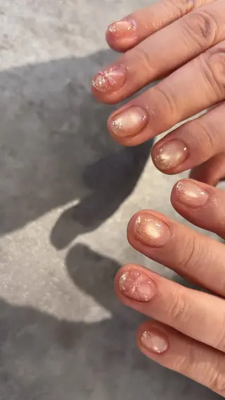 ネイル Mignon所属・Mignon 、のネイルデザイン