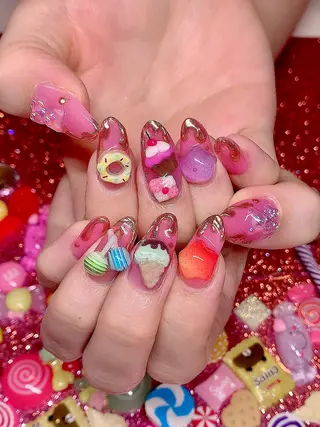 ネイル シェアサロンLei.g(レイジー)所属・3Dアートネイル💗 都築レナのネイルデザイン