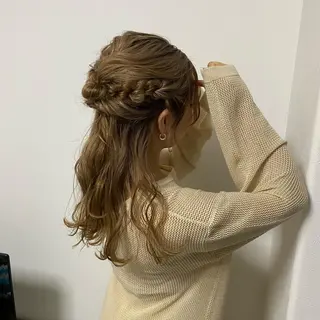 ロング ヘアアレンジ 岡山 愛のヘアスタイル