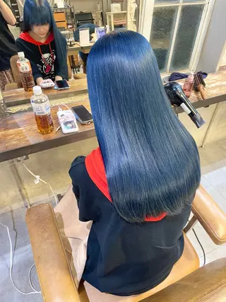 ロング カラー ブリーチ＆縮毛矯正 🧸ともき🧸のヘアスタイル