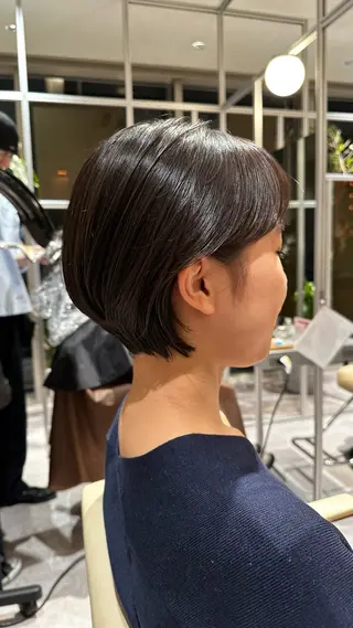 ショート カラー 切りっぱなしボブ /銀座/ケンタロウのヘアスタイル