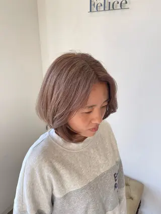 ミディアム カラー Felice Erikaのヘアスタイル