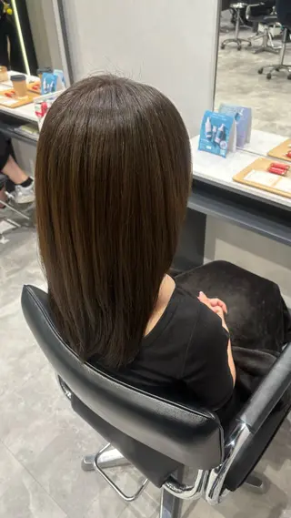 セミロング カラー 彩華 🎀 西梅田美容室のヘアスタイル