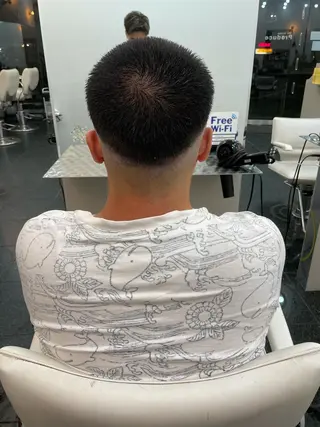 ショート 💇🏻‍♂️パーマ ニキ✨本田龍斗のヘアスタイル