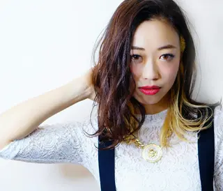 ミディアム カラー hairdesign LARGO所属・みうら たくやのヘアスタイル