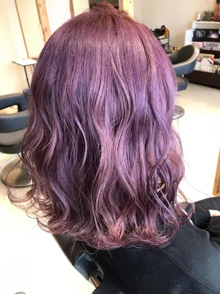 カラー 早川 真幸のヘアスタイル