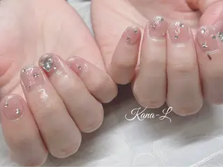 ネイル 芦辺 香奈のネイルデザイン