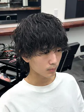 ミディアム パーマ メンズ 柏メンズカットパーマ NO.1タイチのヘアスタイル