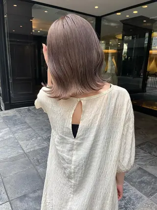 ミディアム 🌸インナーカラー 🌸藤井春華のヘアスタイル