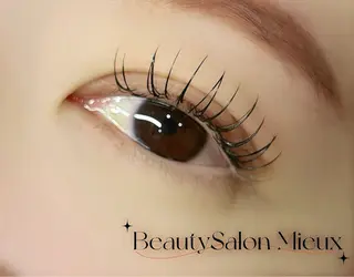 マツエク・マツパ BeautySalon Mieux所属・《まつげ専門店》 🎀ミュウ🎀のマツエク・マツパデザイン
