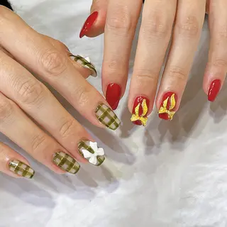 ネイル Ellenail名古屋所属・伊藤 愛のネイルデザイン