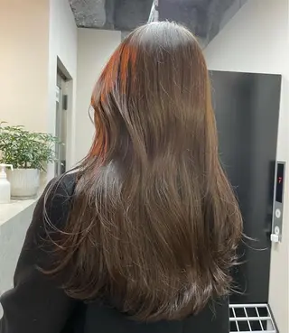 ロング AUBE HAIR tenjin【オーブヘアーテンジン】所属・nene .のヘアスタイル
