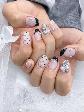 ネイル 五十嵐 美智のネイルデザイン