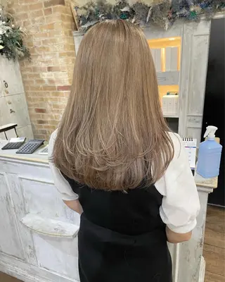 ミディアム カラー 遠藤 拓馬のヘアスタイル