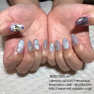 ネイル 廣瀬 真奈美のネイルデザイン