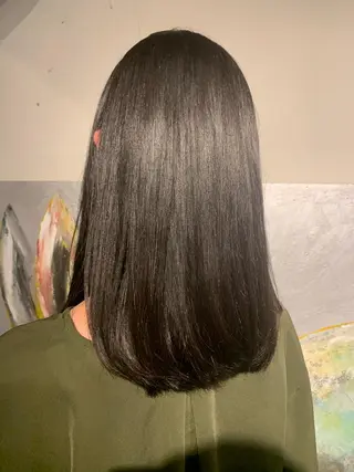 セミロング MOMOKA💫 YARD【学芸大学】のヘアスタイル