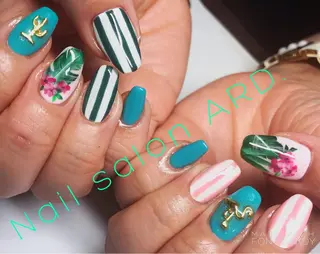 ネイル FUJITA CHIAKIのネイルデザイン